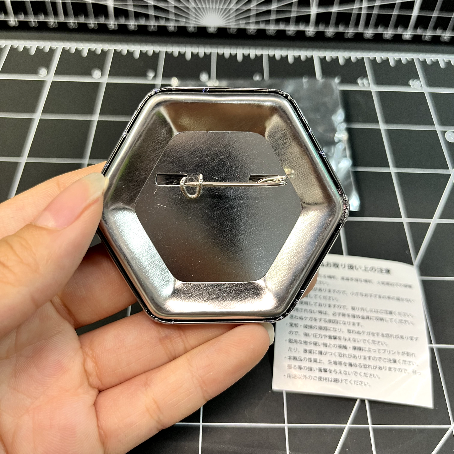EXO PLANET #3 The EXO'rDIUM Official Merchandise - Suho Hexagon Badge