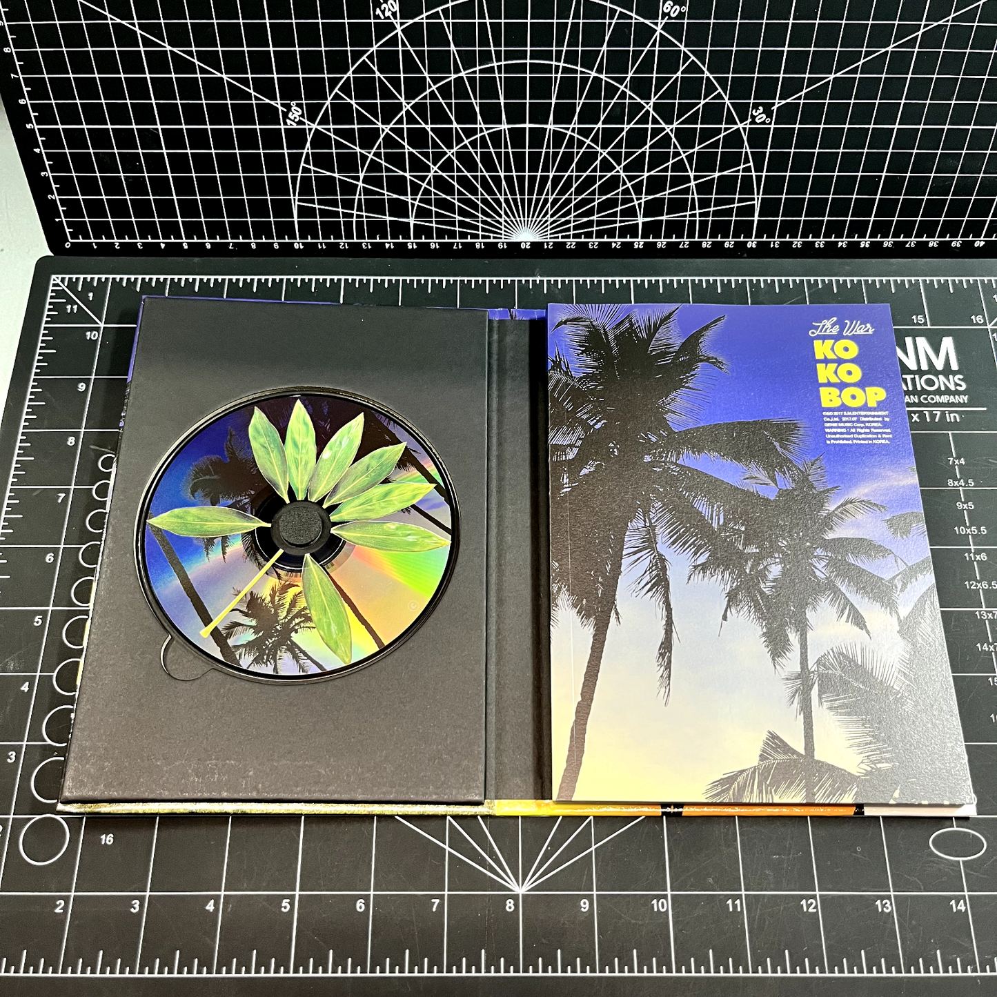 EXO The 4th Album The War Kokobop (Chinese) (Private Ver.)- No Photocard