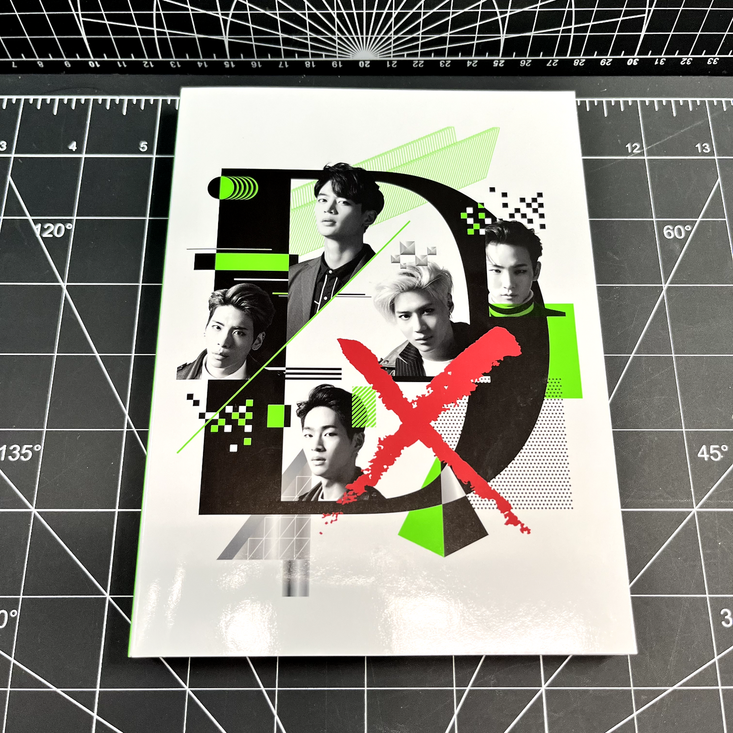 SHINee The 4th Japan Album DxDxD (Limited Edition) - Jonghyun Photocard