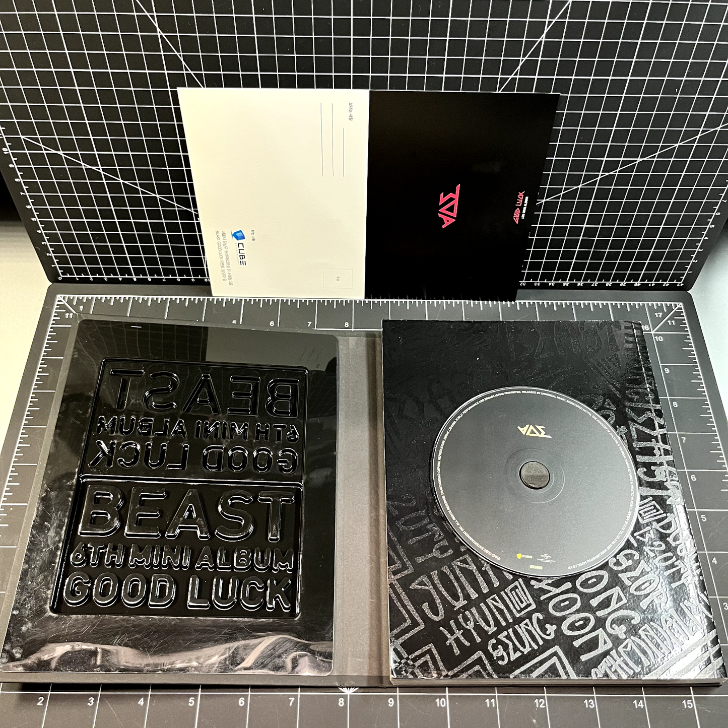 BEAST The 6th Mini Album Good Luck (Black Version) - Doojoon Photocard (White Version)