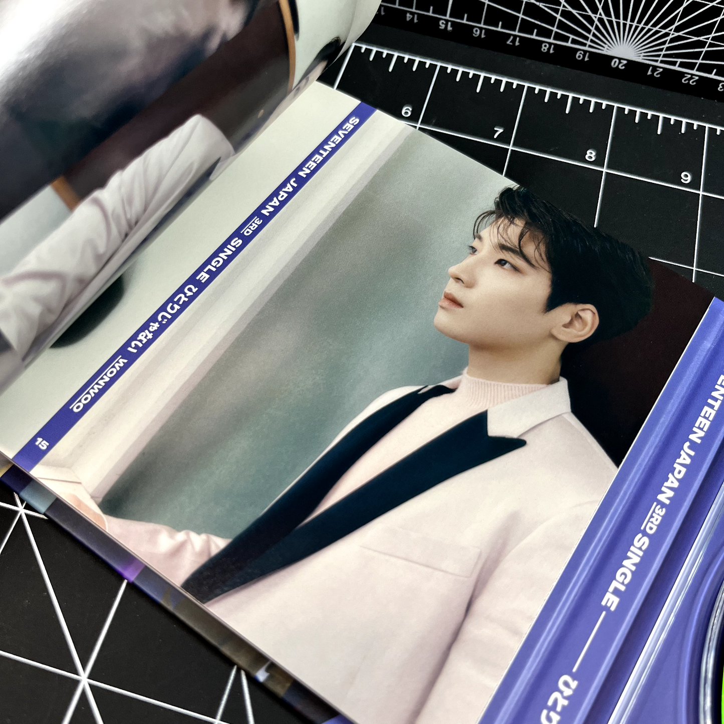 SEVENTEEN The 3rd Japan Single Hitorijanai (Type B) - No Photocard