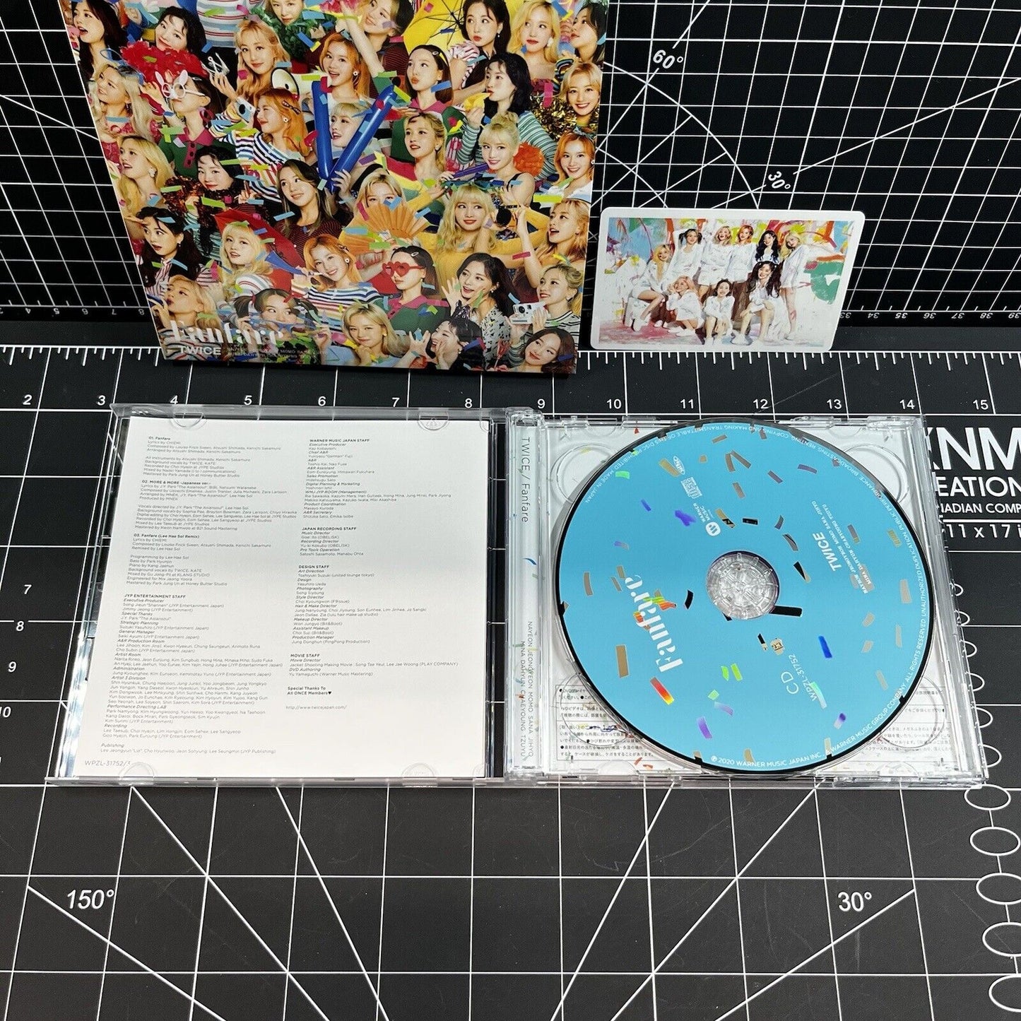 TWICE The 6th Japan Single Fanfare Limited Edition B - Group Photocard