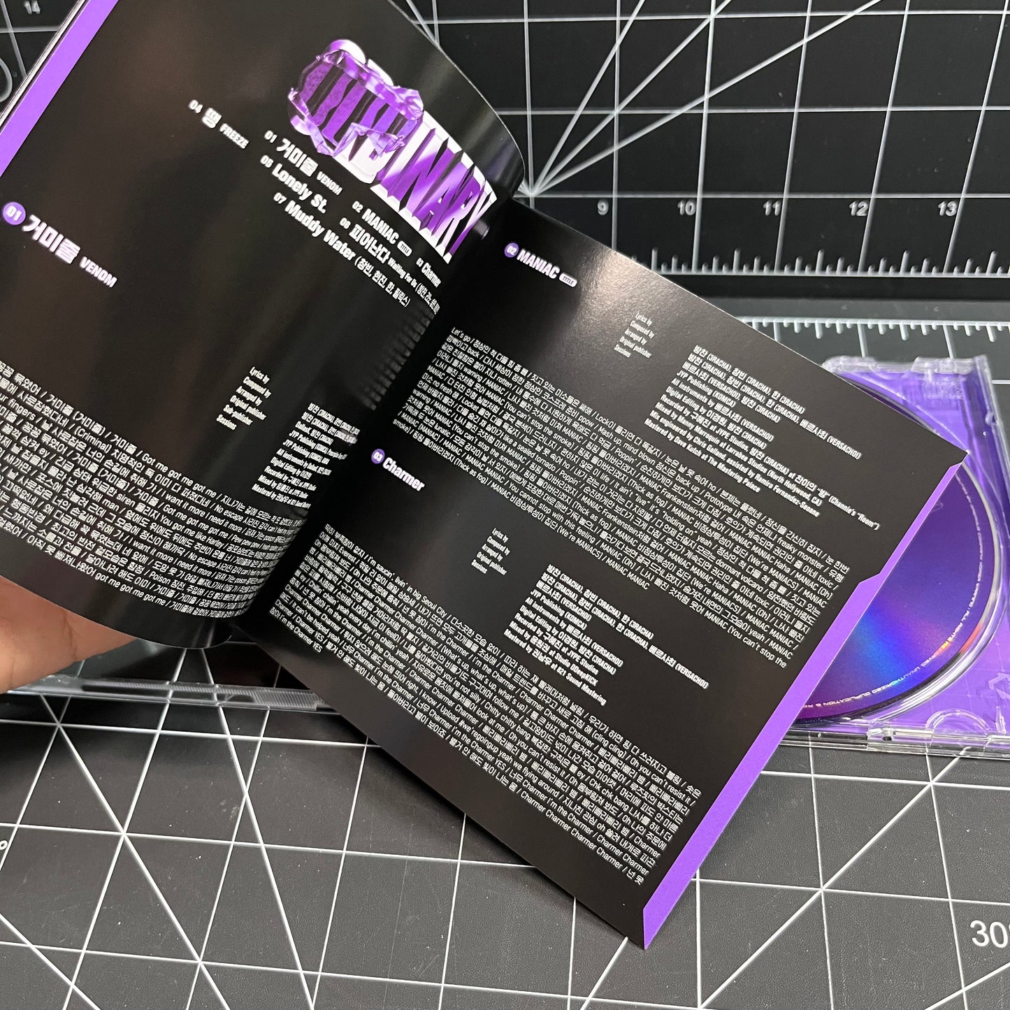Stray Kids The 6th Mini Album ODDINARY (Felix Jewel Case) - No Photocard