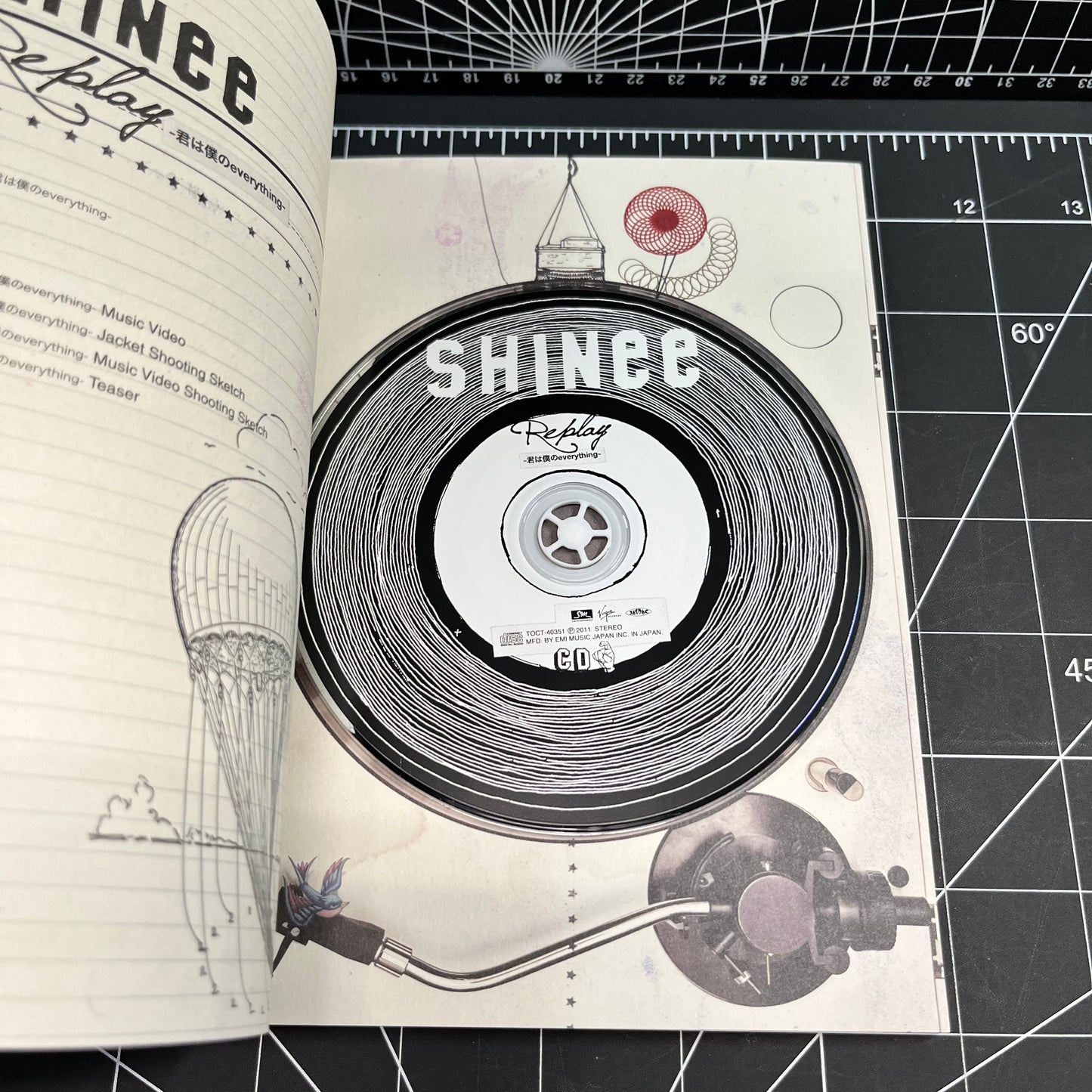 SHINee Replay Japan Album - No Photocard