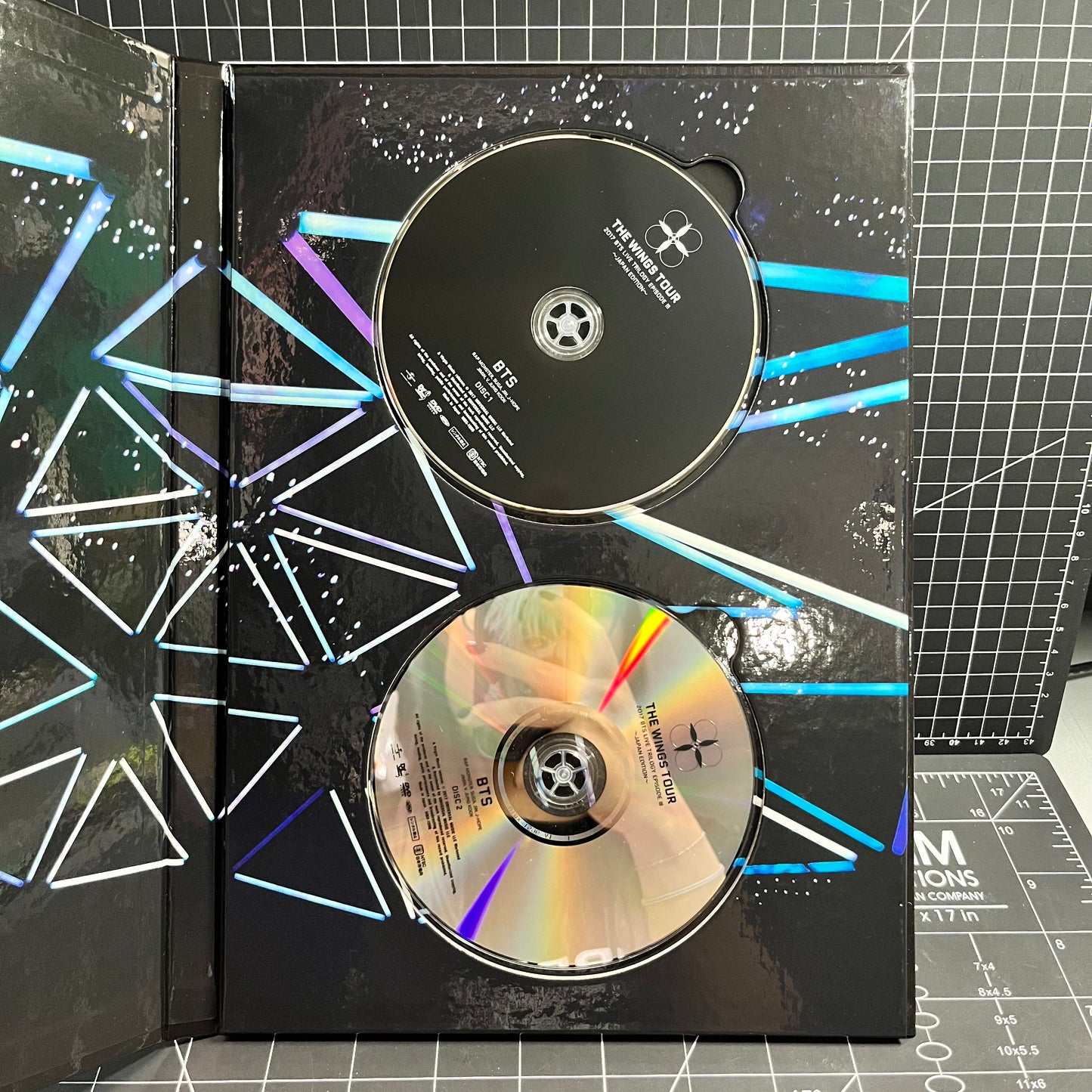 2017 BTS Live Trilogy Episode III Japan Edition The Wings Tour