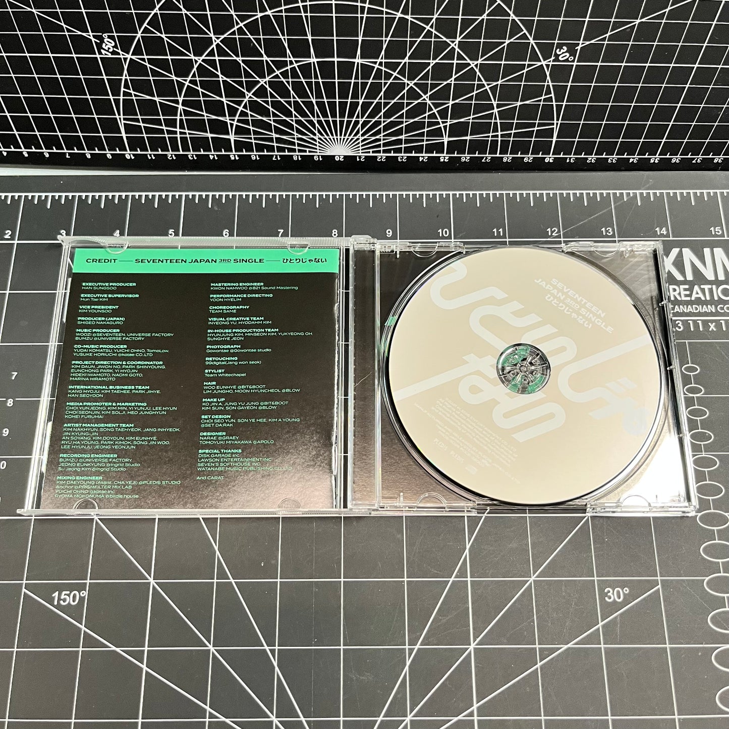 SEVENTEEN The 3rd Japan Single Album Hitorijanai (Normal Ver.)