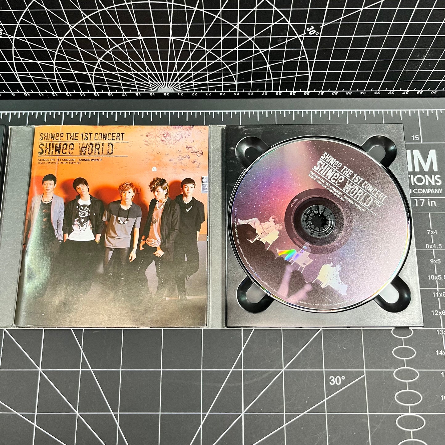 SHINee The 1st Concert "SHINee World" Album