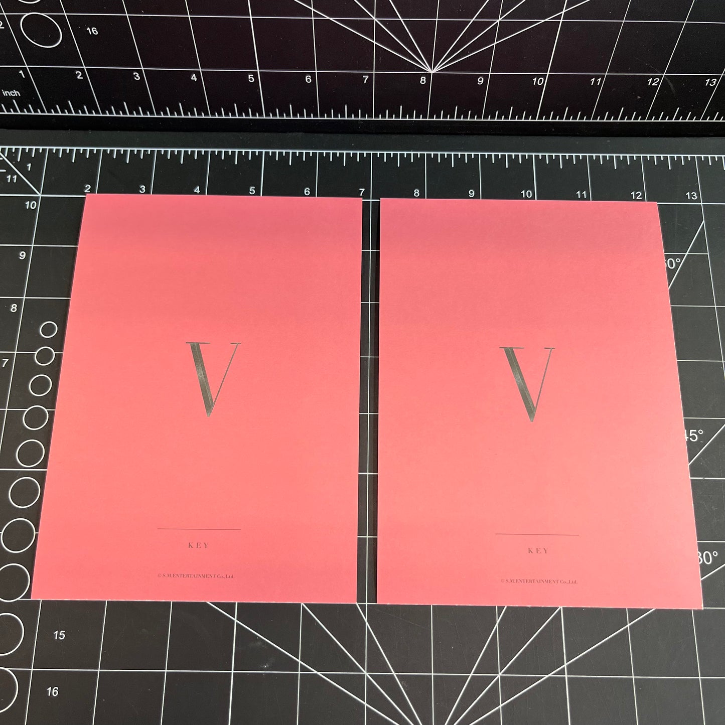 SHINee WORLD V Official Concert Merchandise Limited Edition Key Postcard