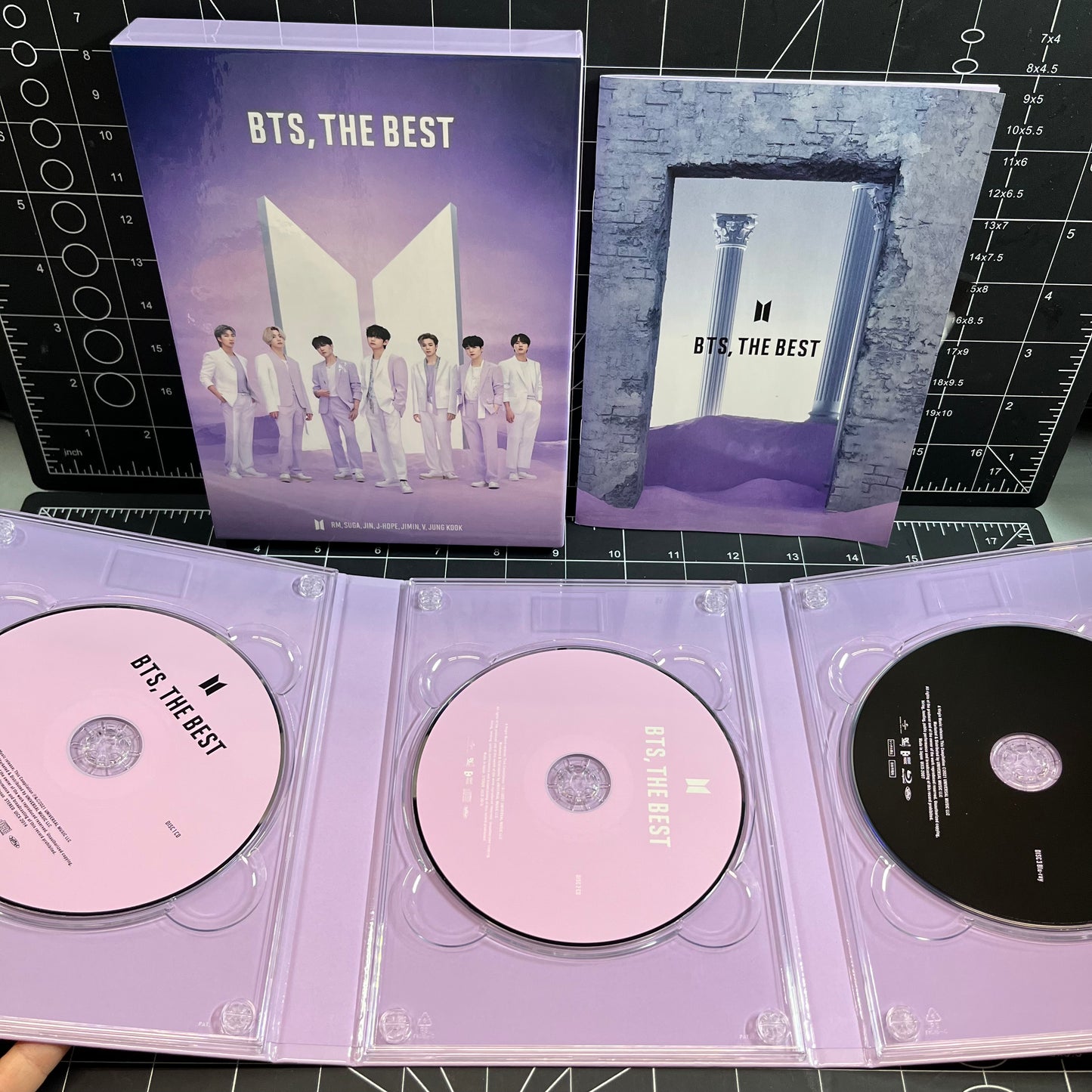 BTS Japanese Album The BEST Limited Edition (Type A or C)