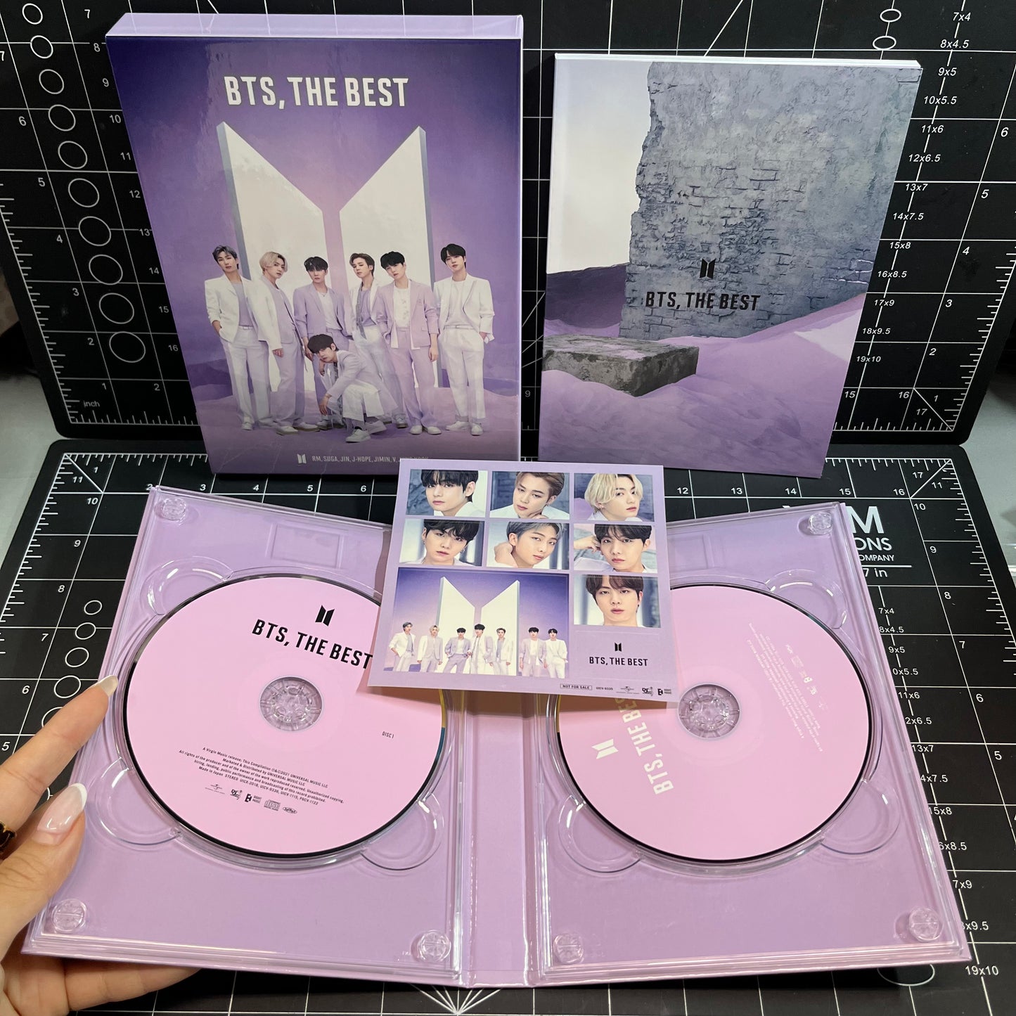 BTS Japanese Album The BEST Limited Edition (Type A or C)