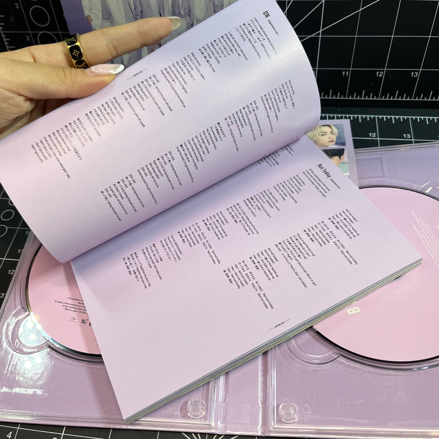 BTS Japanese Album The BEST Limited Edition (Type A or C)