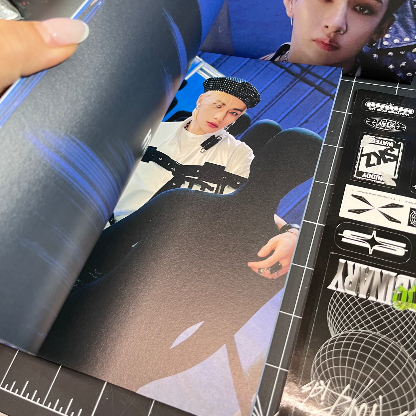 Stray Kids The 6th Mini Album ODDINARY (Standard or Frankenstein Version)