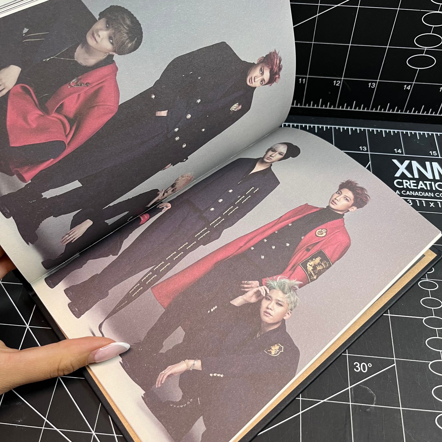 BOYFRIEND The 4th Mini Album WONDERLAND - No Photocard