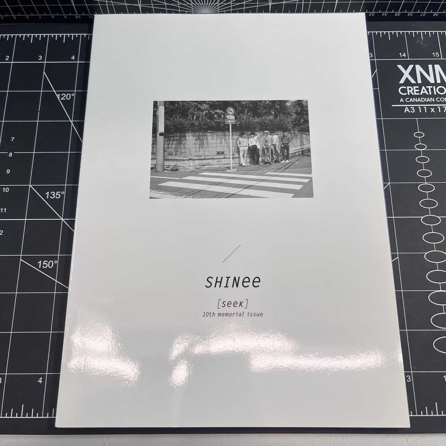 SHINee World J Official Fanclub Premium Magazine SEEK (Vol. 010)