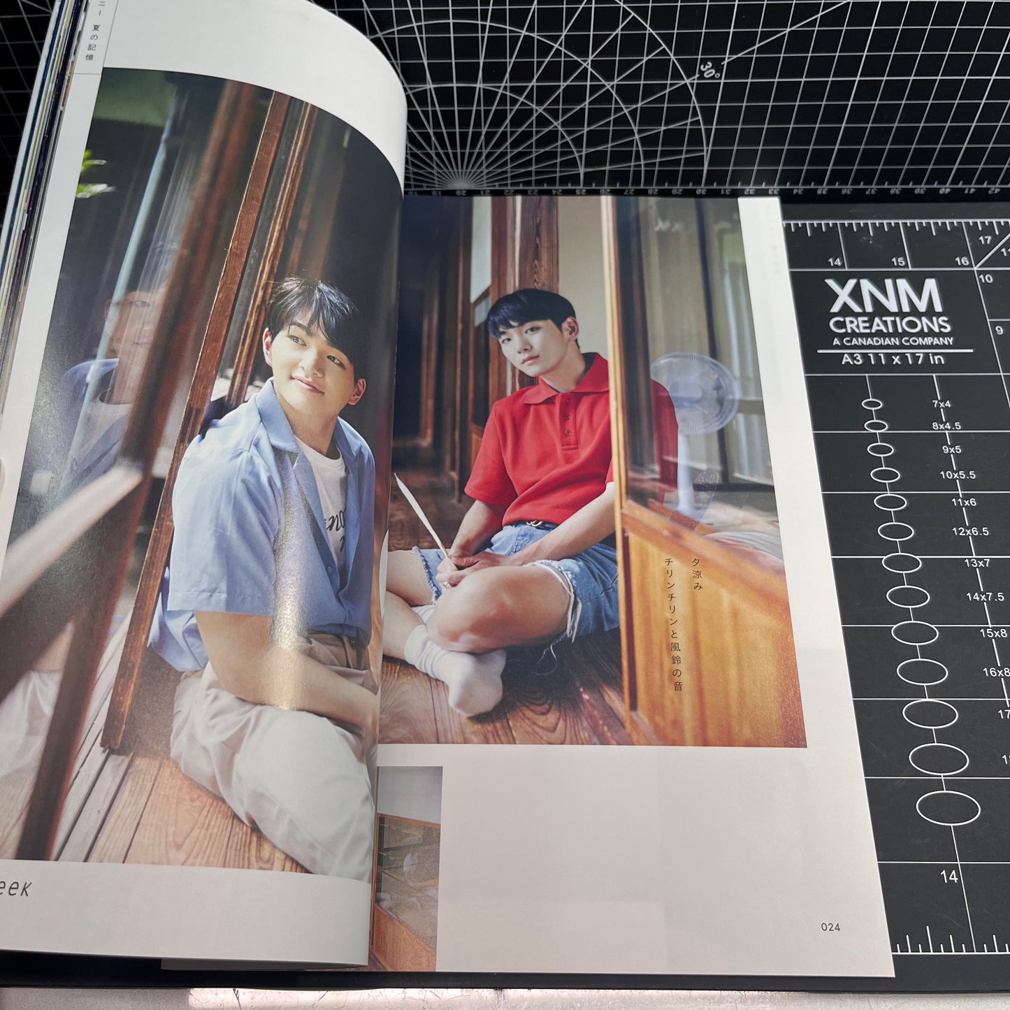 SHINee World J Official Fanclub Premium Magazine SEEK (Vol. 010)