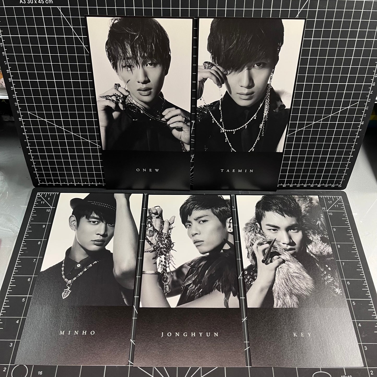 SHINee The 5th Japan Single Album Dazzling Girl (Limited Edition A) - Key Photocard