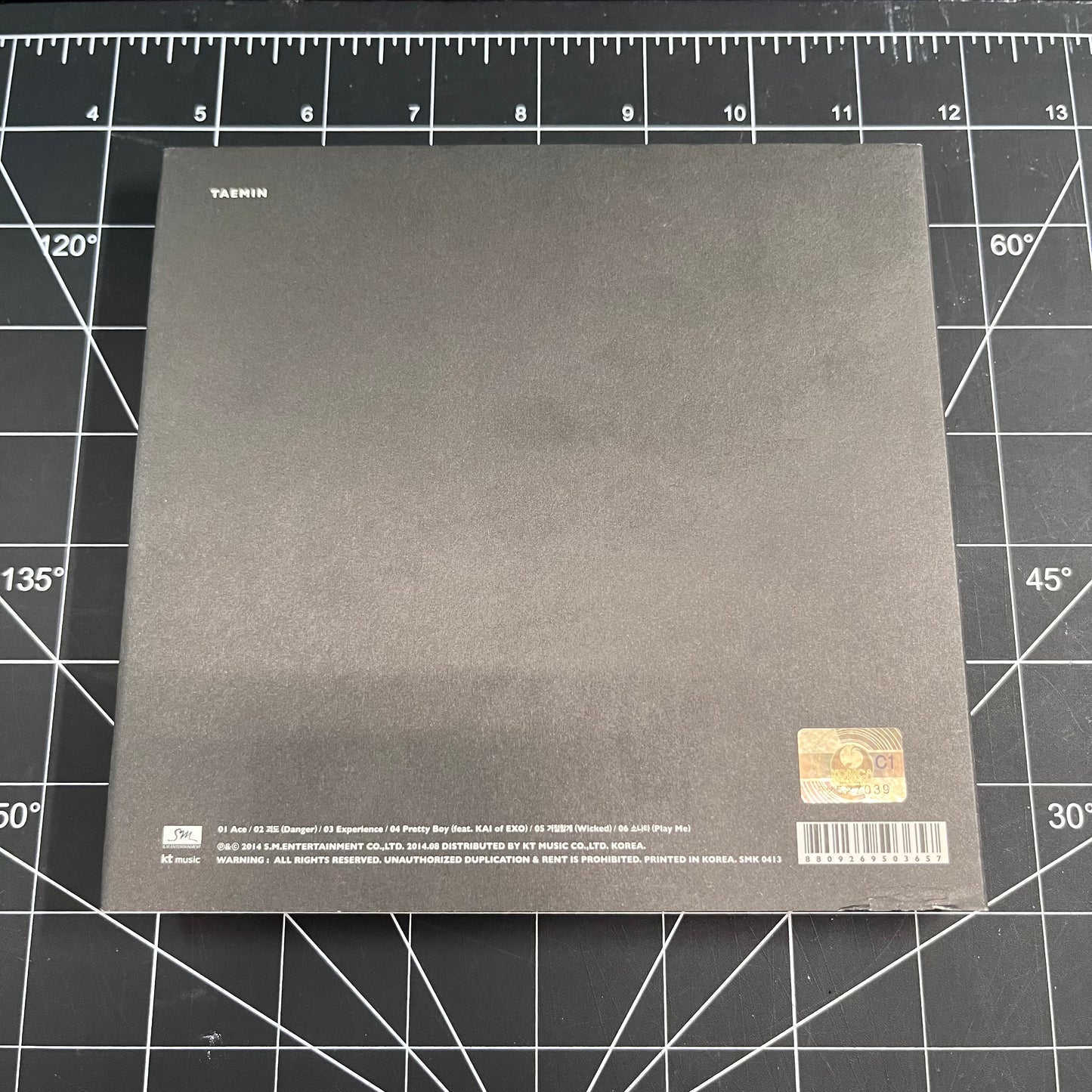 Taemin The 1st Solo Album ACE (Black Version) - No Photocard