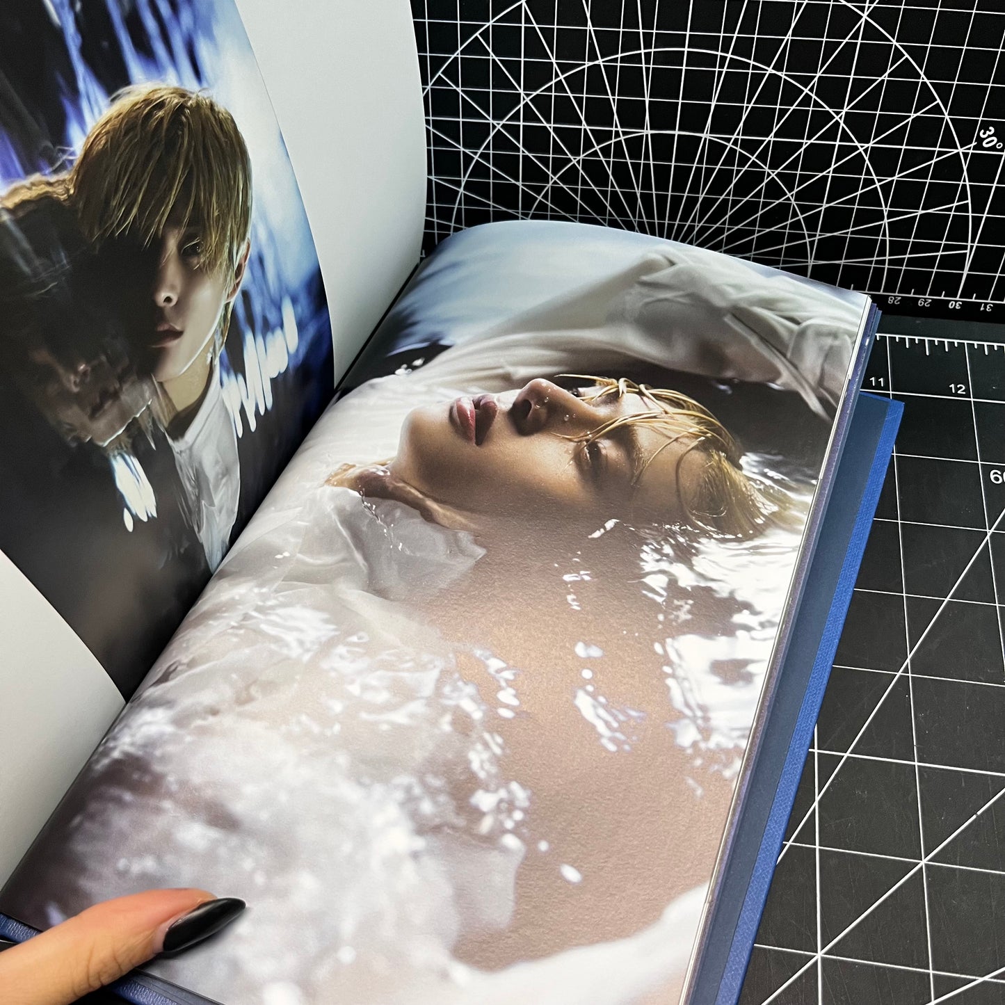 ENHYPEN The 4th Mini Album DARK BLOOD (Half Ver.)