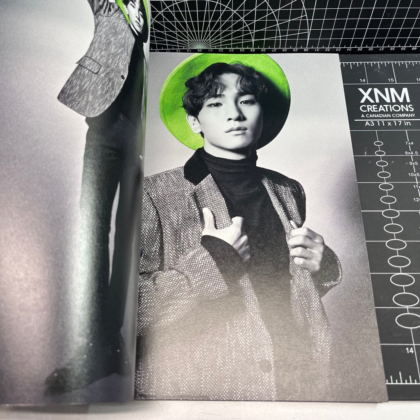 SHINee World 2016 DxDxD Official Merchandise - Key Photobook