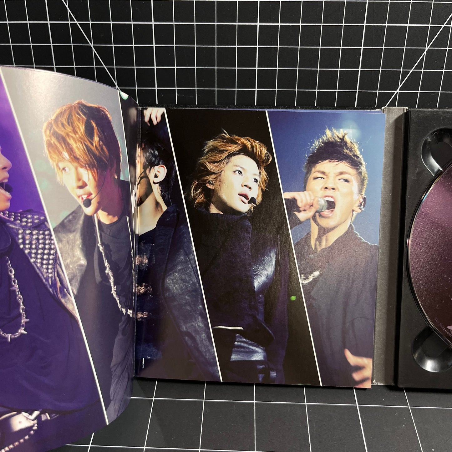SHINee The 1st Concert "SHINee World" Album