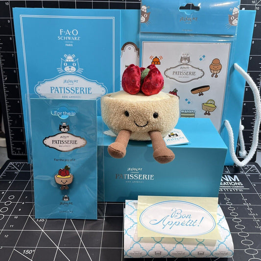 Pre-Order (17th October) Jellycat Amusables Paris Patisserie Fleurette Tarte Aux Fraises