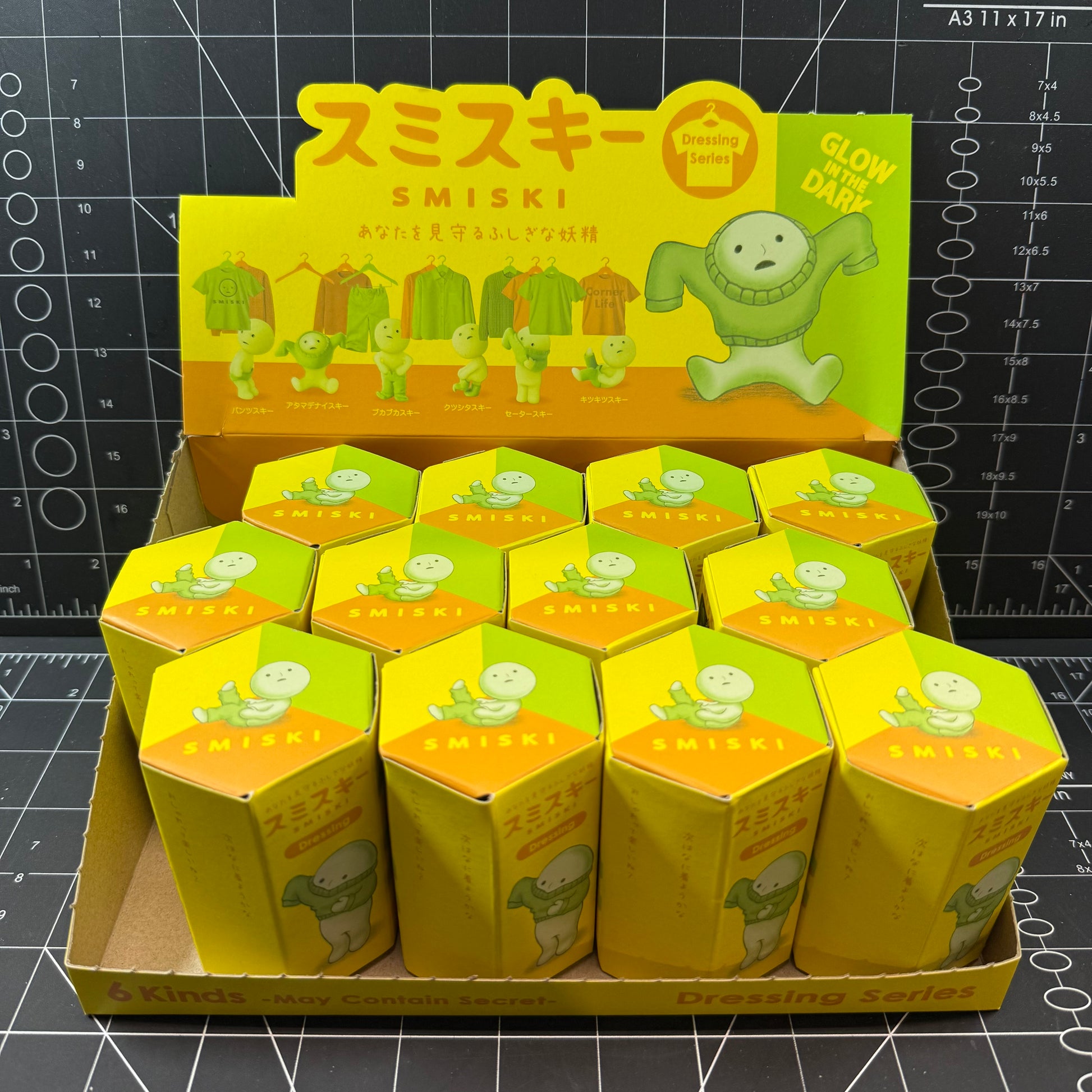 SMISKI Decorative Mini Figures Dressing Series – BLXCK K-Pop Store SMISKI Decorative Mini Figures Dressing Series – BLXCK K-Pop Store