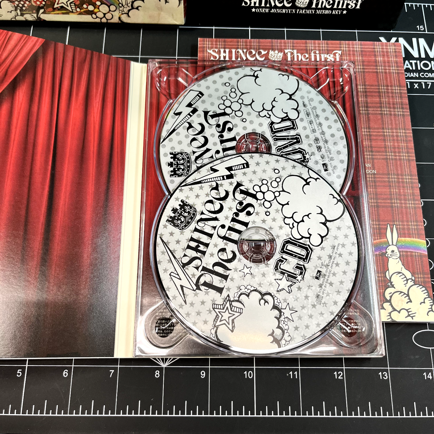 SHINee Japan 1st Album The First - No Photocard & Calendar