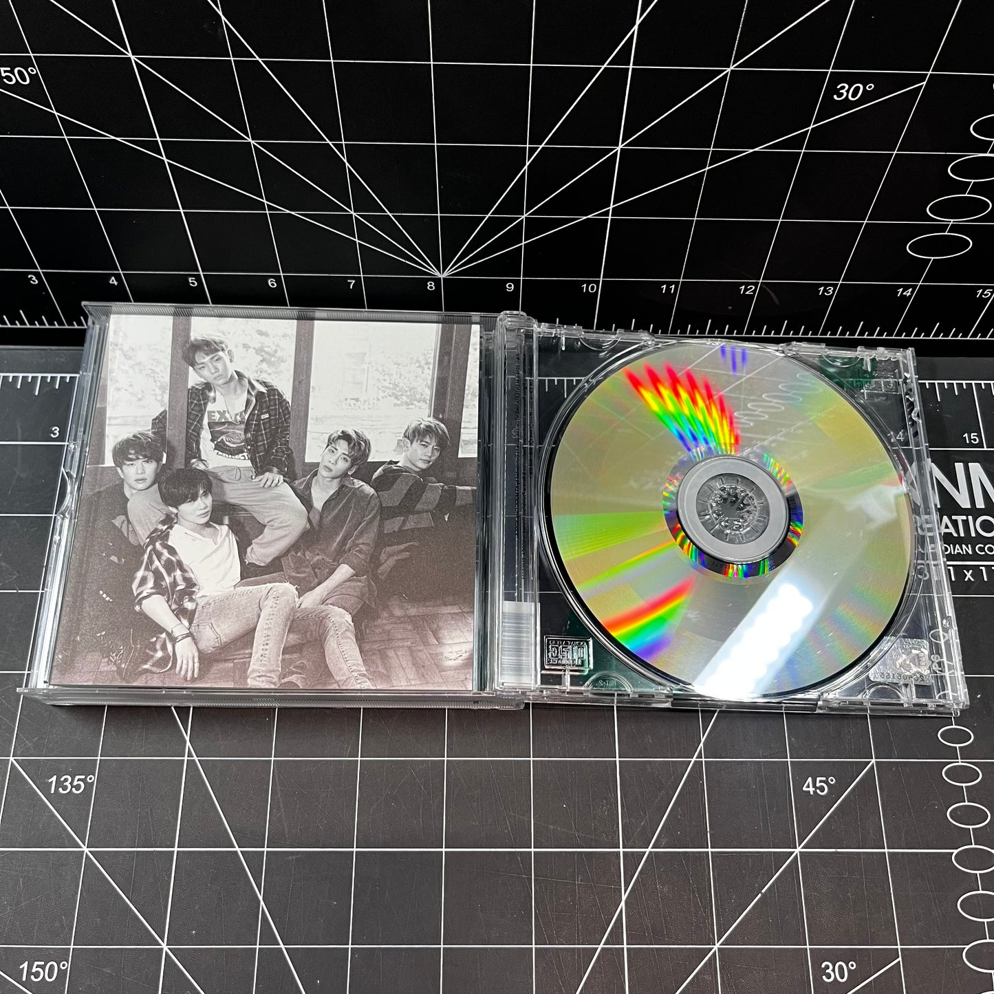 SHINee The 5th Album Repackage 1 and 1