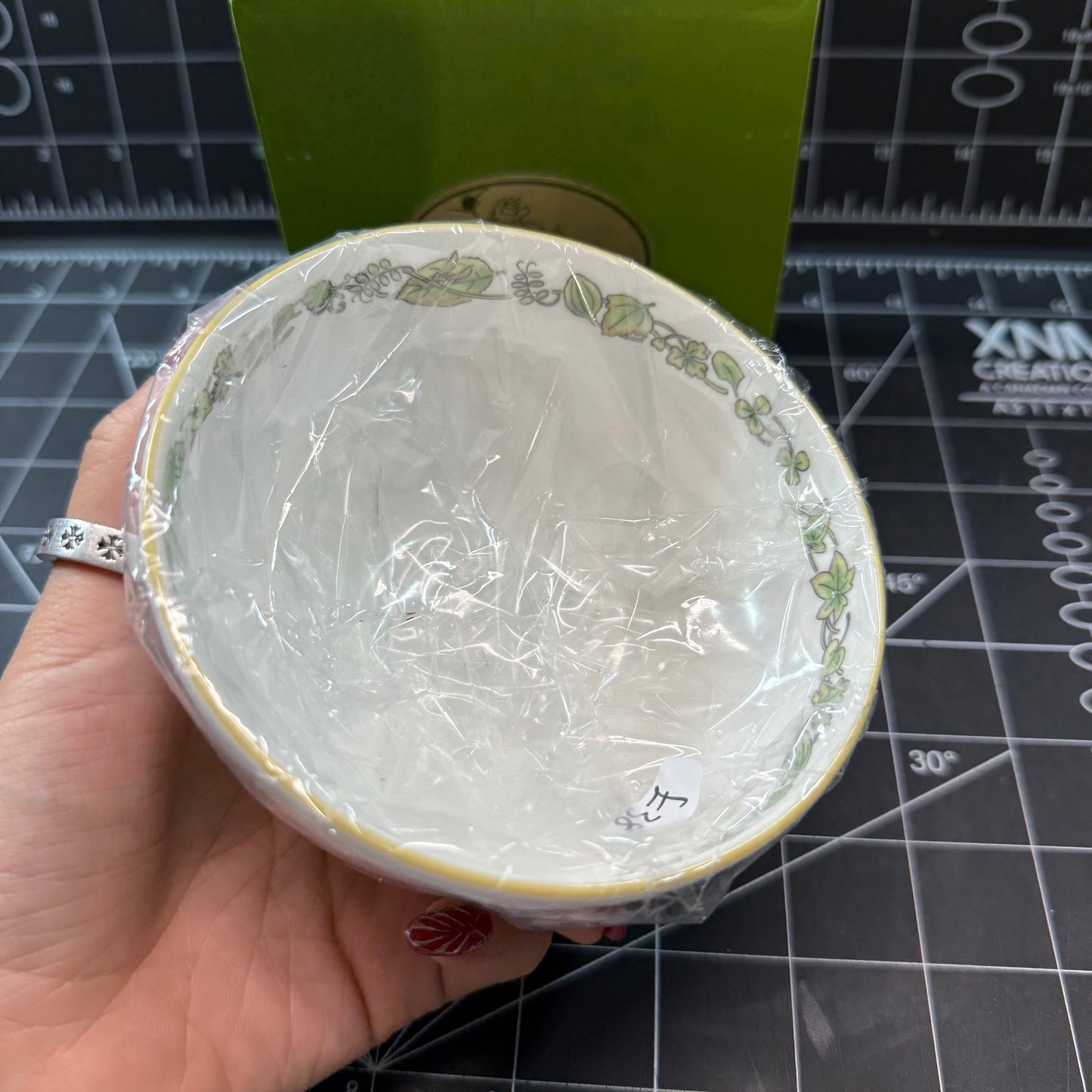 Studio Ghibili Noritake Bonechina My Neighbor Totoro Rice Bowl Totoro Cherries from Japan
