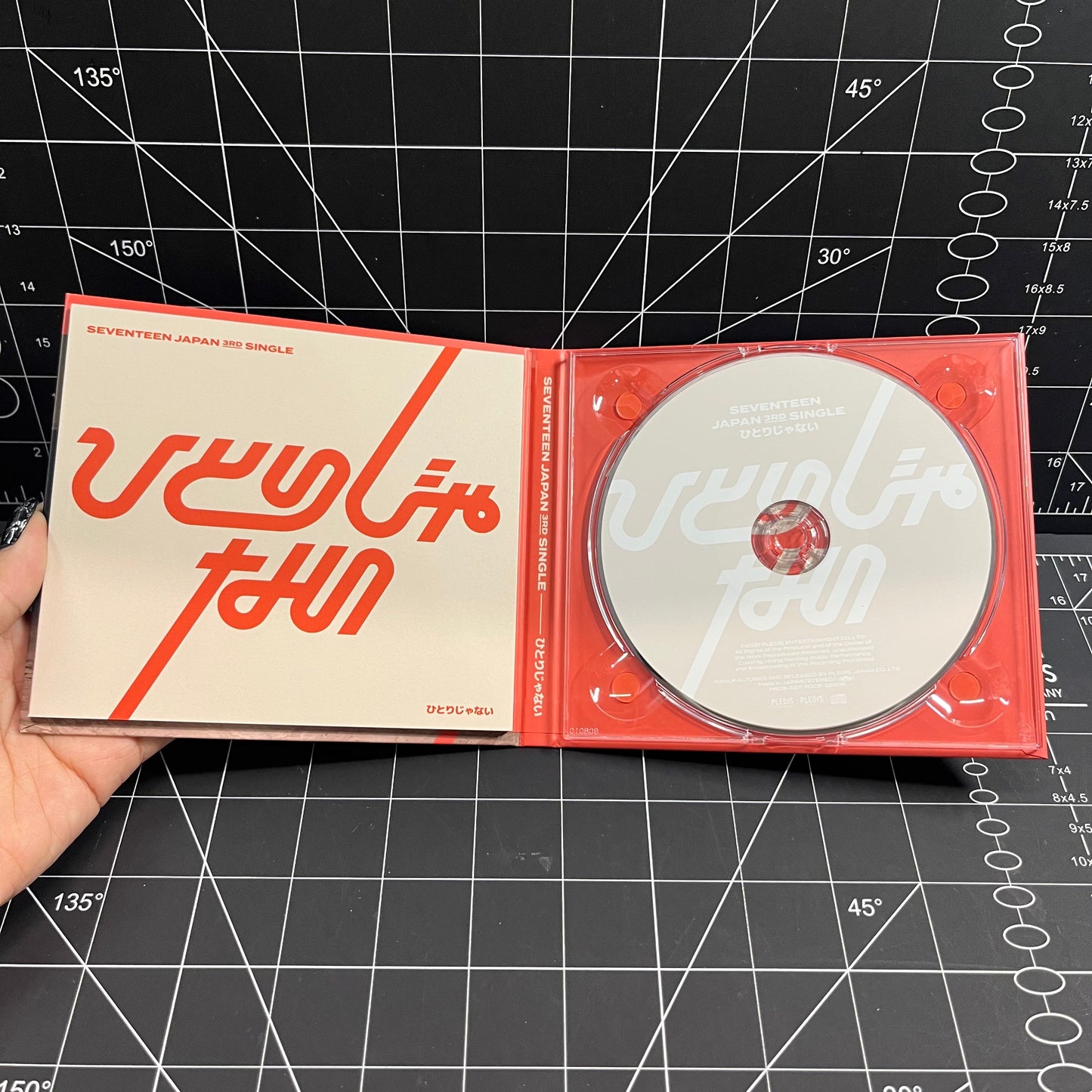 SEVENTEEN The 3rd Japan Single Hitorijanai (Type A) - No Photocard