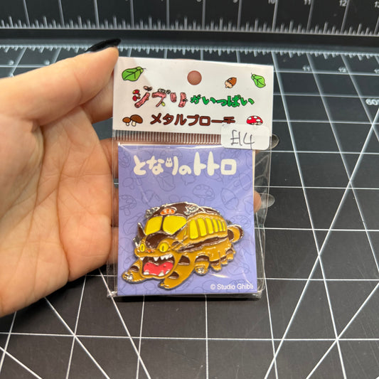 Studio Ghibili My Neighbor Catbus Metal Brooch/Badge