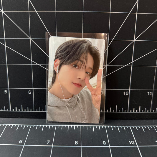 ATEEZ 2024 Fan Meeting Atiny's Votage: From A to Z Pop Up - Wooyoung Photocard