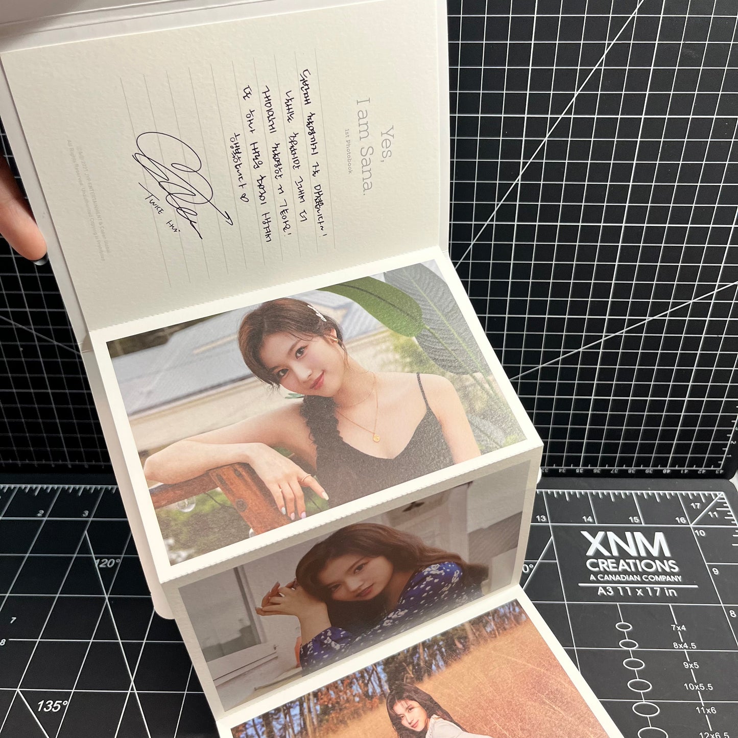TWICE The 1st Photobook Yes, I am Sana. (White Version)