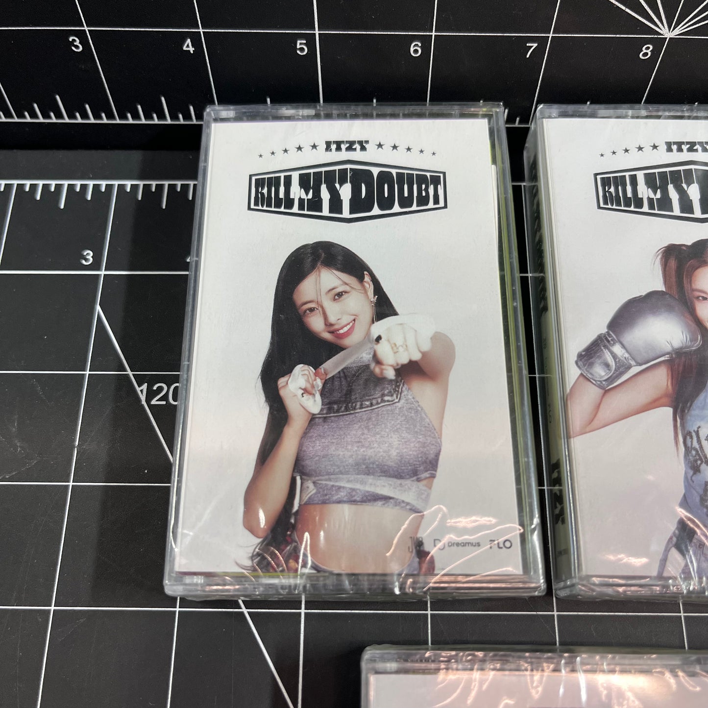 ITZY The 7th Mini Album Kill My Doubt (Cassette Version)