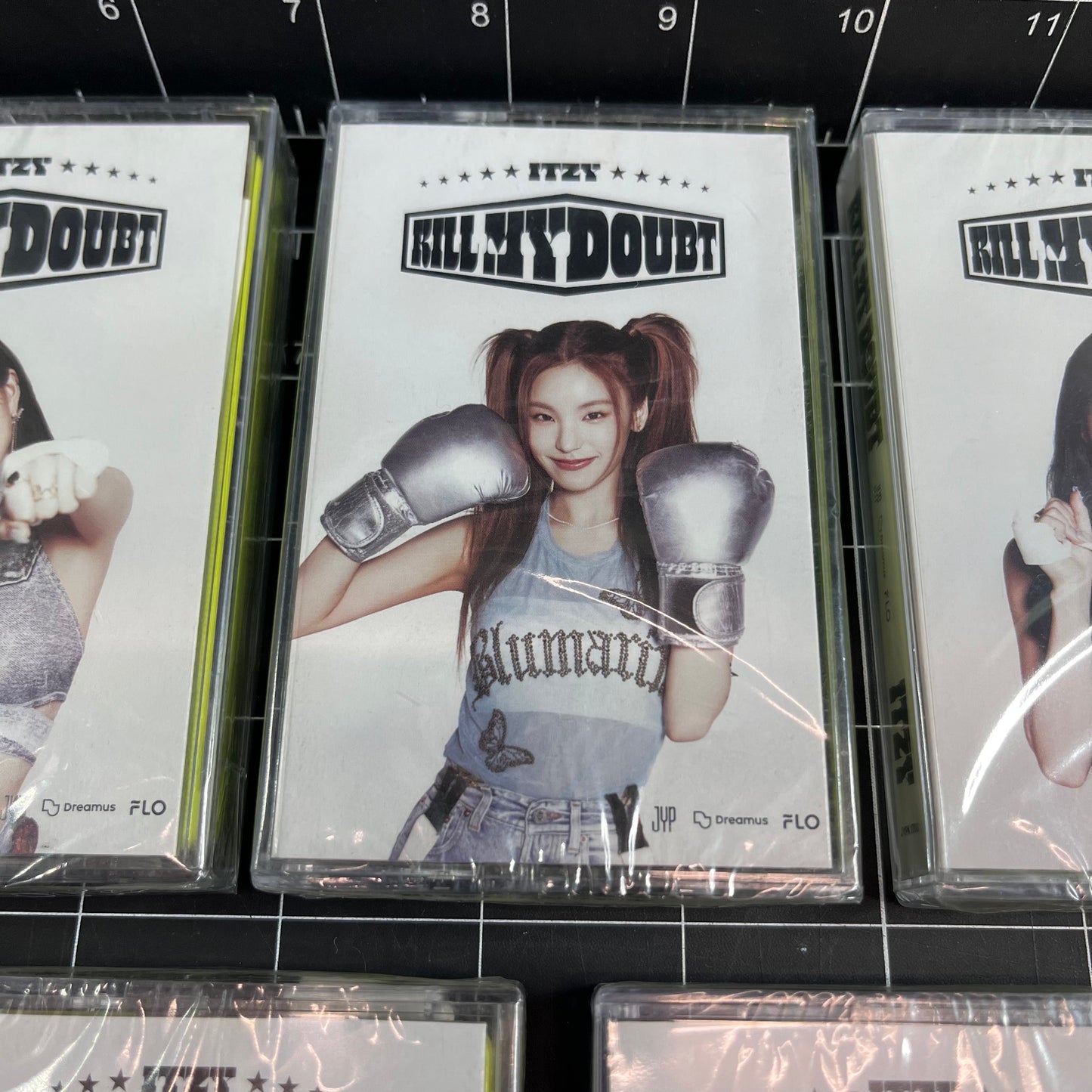 ITZY The 7th Mini Album Kill My Doubt (Cassette Version)