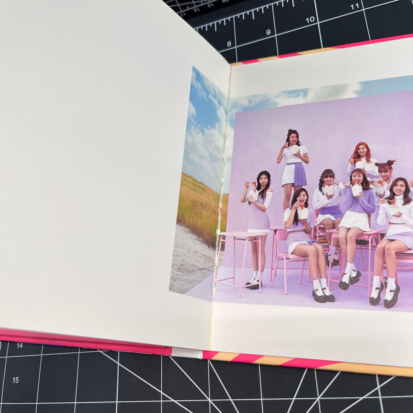 TWICE The 3rd Mini Album TWICEcoaster: LANE 1 (Neon Magenta Ver.)