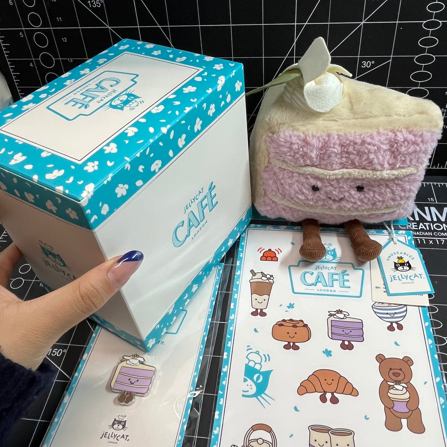 Pre-Order Jellycat Amusable Shanghai Exclusive Cafe Yulan Taro Cake