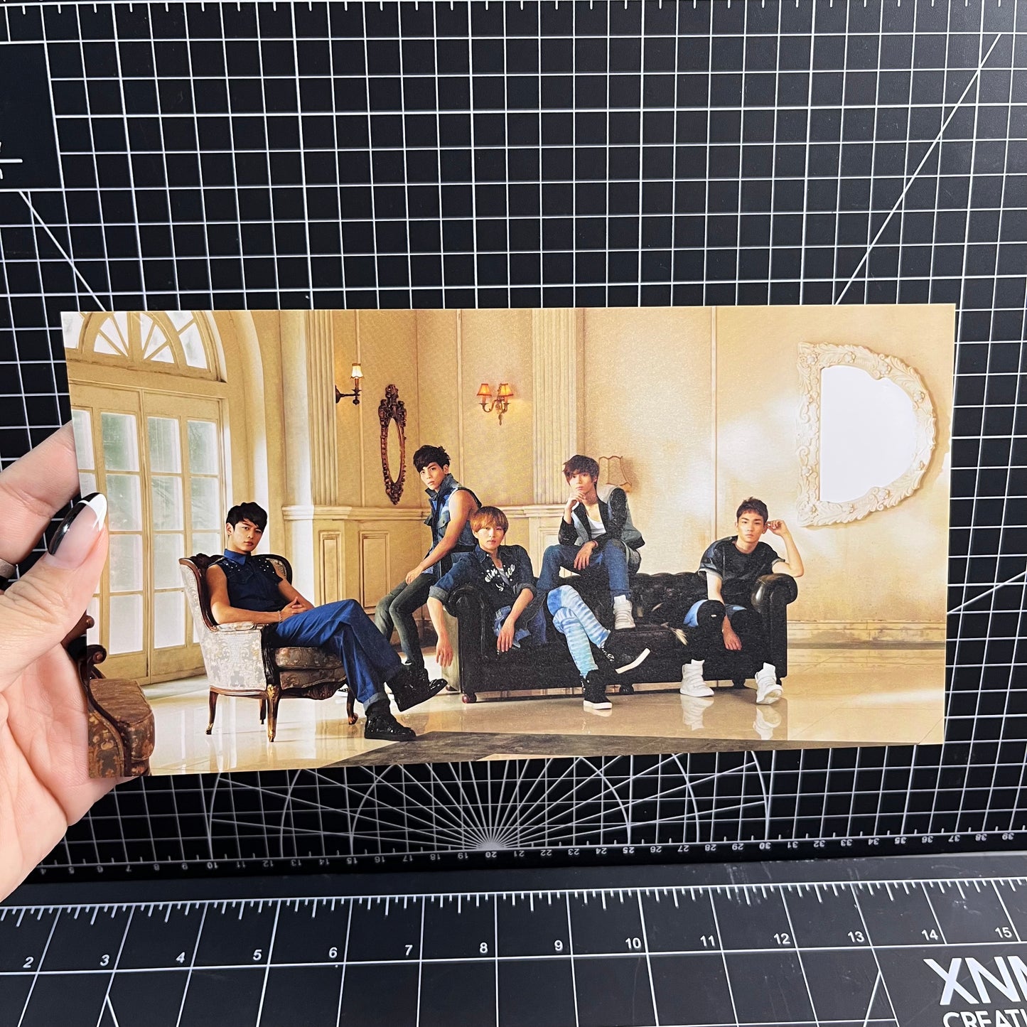 SHINee The 5th Japan Single Album Dazzling Girl (Limited Edition A) - Key Photocard