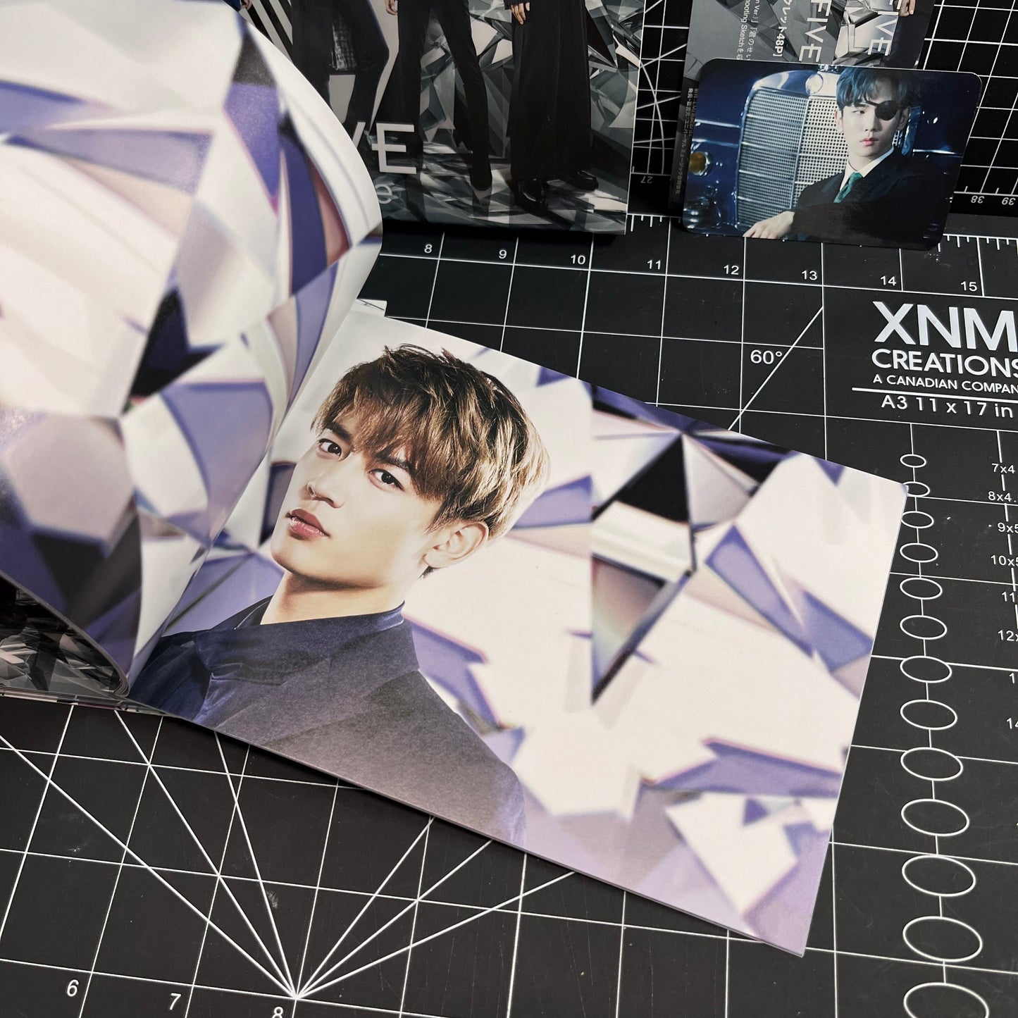 SHINee The 5th Japanese Album FIVE (Type B) - Key Photocard